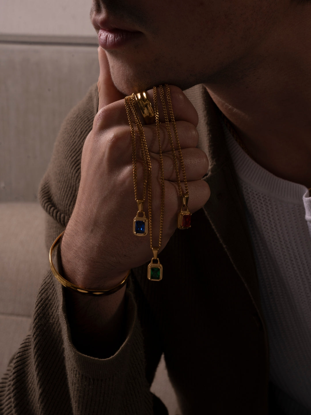 GROENE EDELSTEEN KETTING | 18K Goud