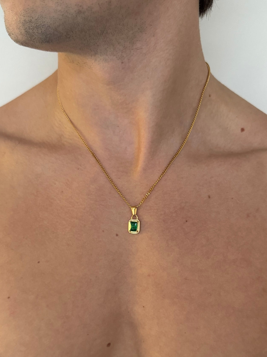 GROENE EDELSTEEN KETTING | 18K Goud