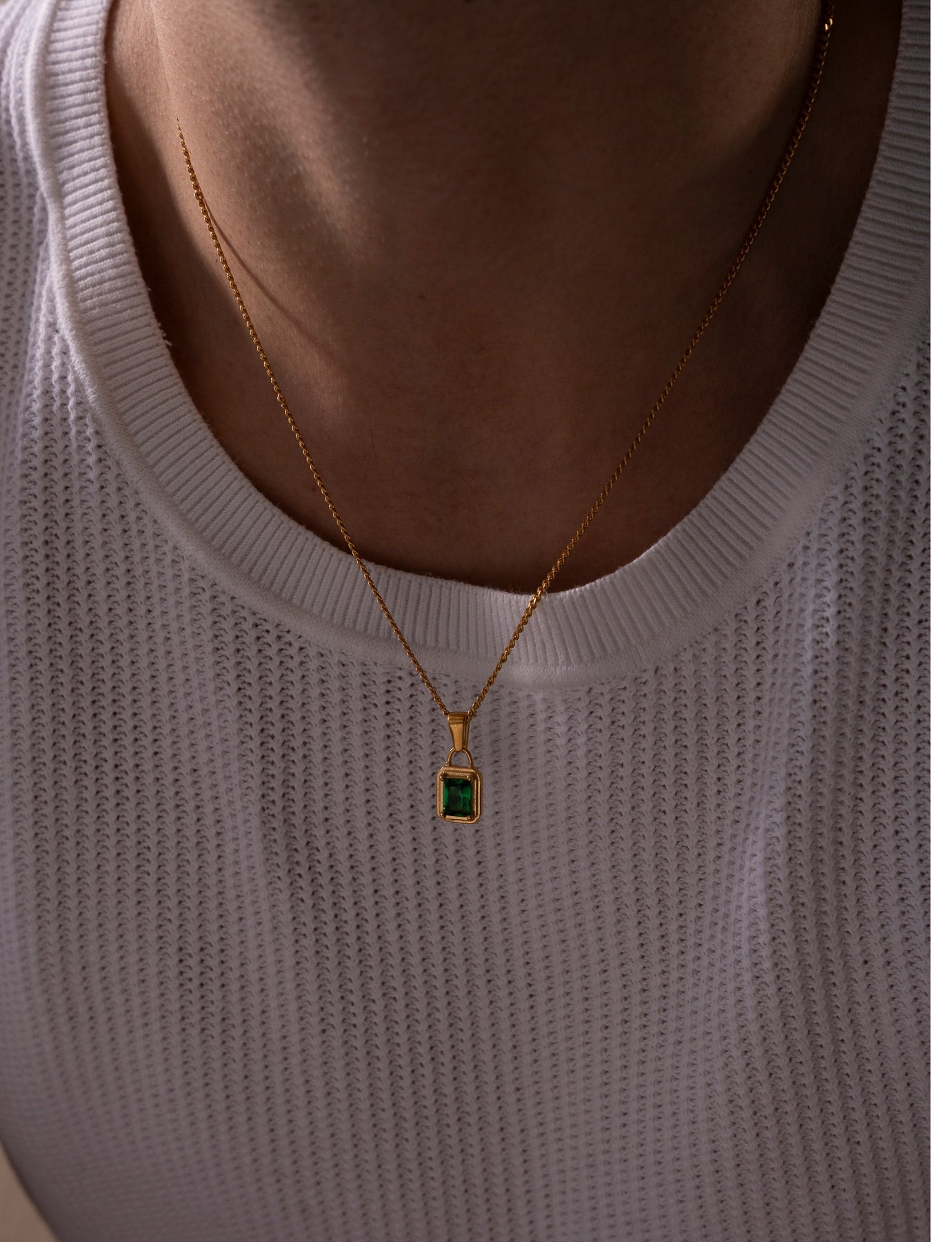 GROENE EDELSTEEN KETTING | 18K Goud