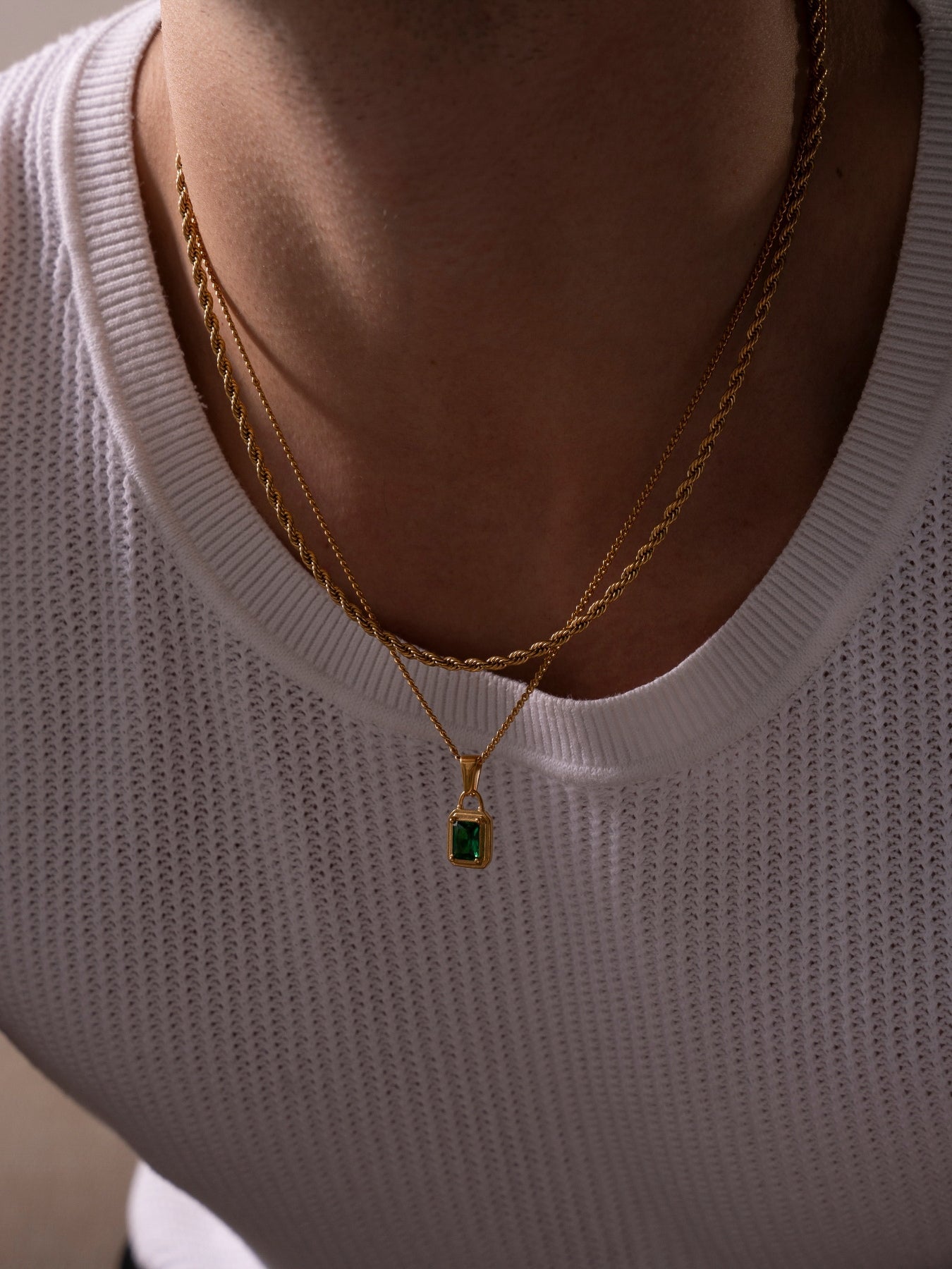 GROENE EDELSTEEN KETTING | 18K Goud