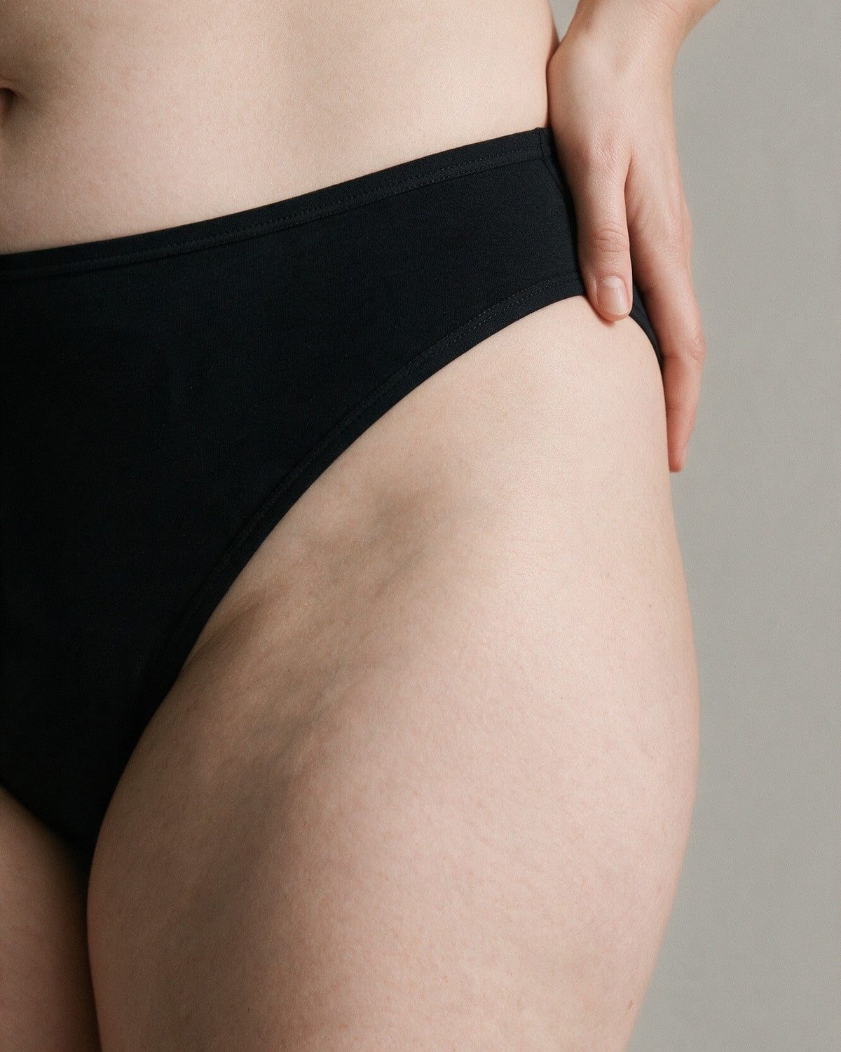 Elodie women's bamboo French-cut brief in Black, close-up of the edge