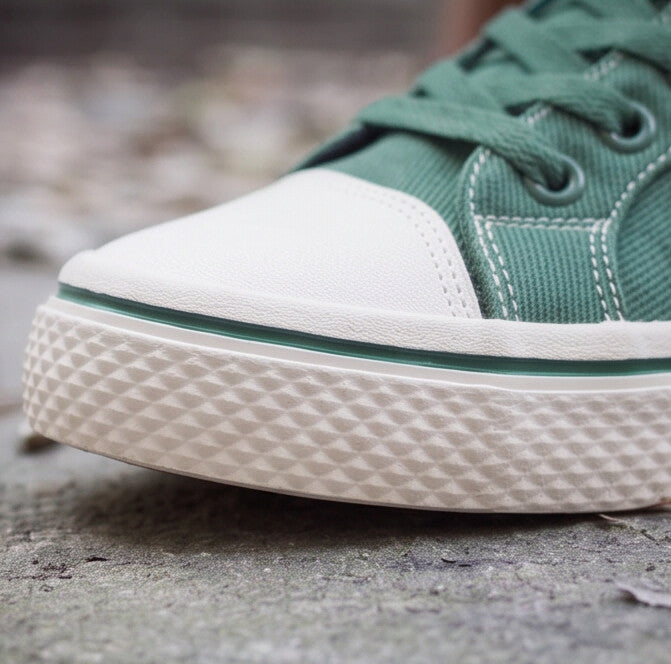 Retroglide Canvas Court Sneaker - Green