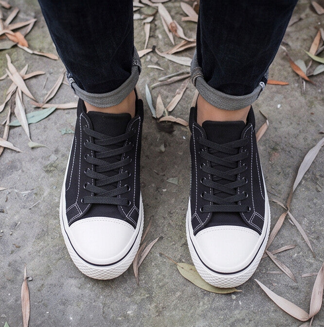 Retroglide Canvas Court Sneaker - Black