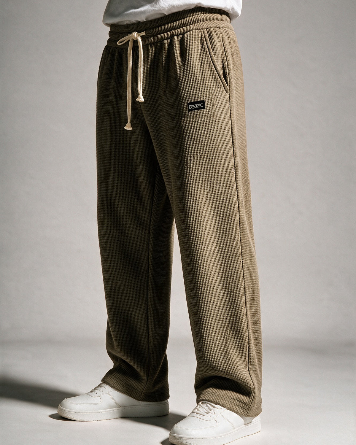 Softloom waffle pants in Khaki, three-quarter view
