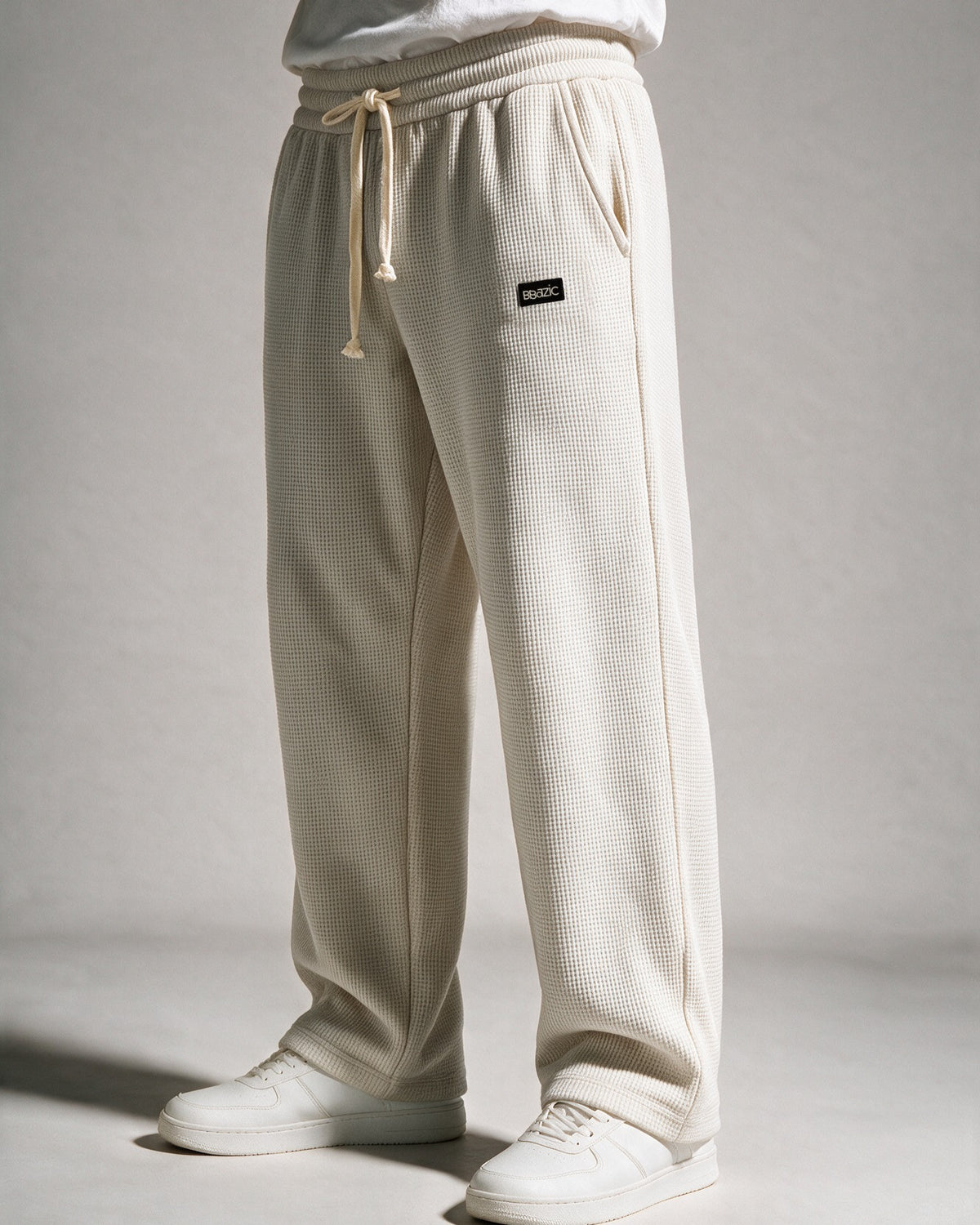Softloom waffle pants in White, three-quarter view