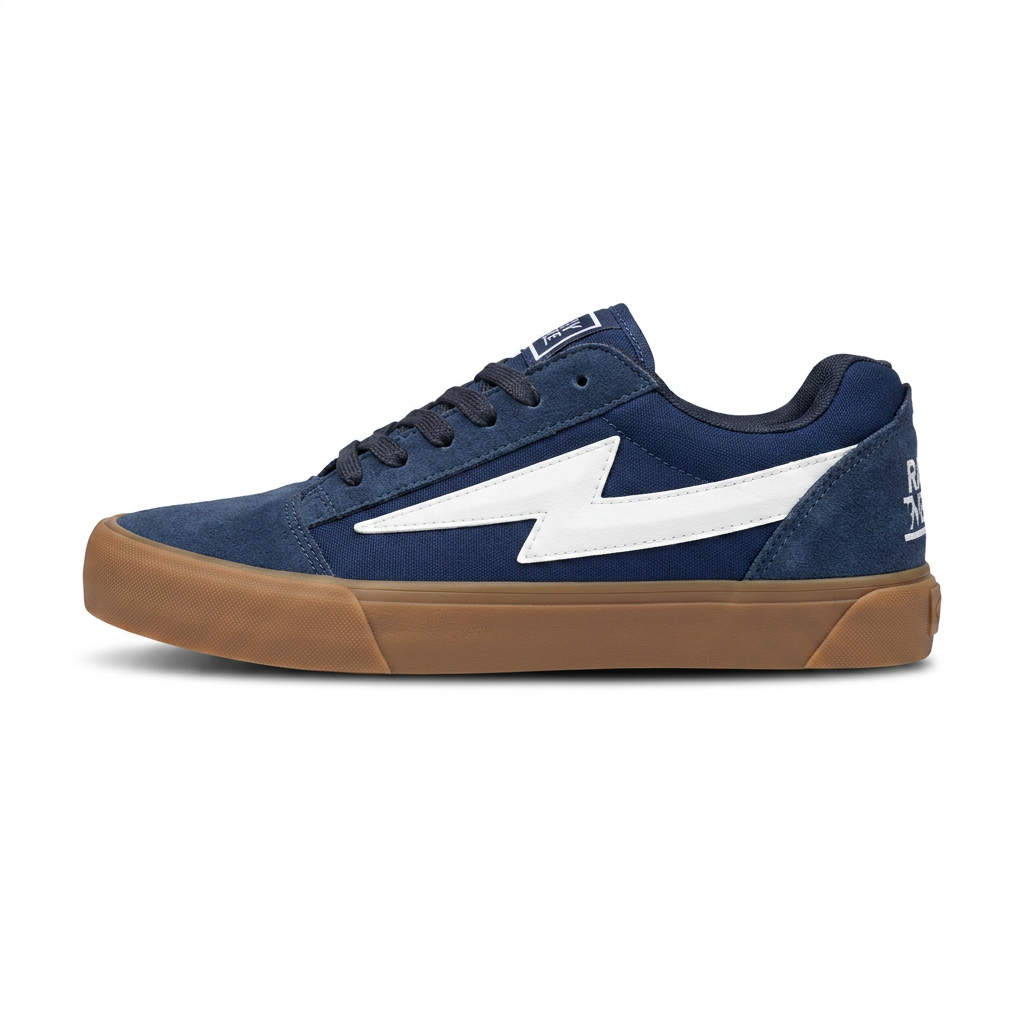 Steady — Low-Top Canvas Sneaker with Platform Sole