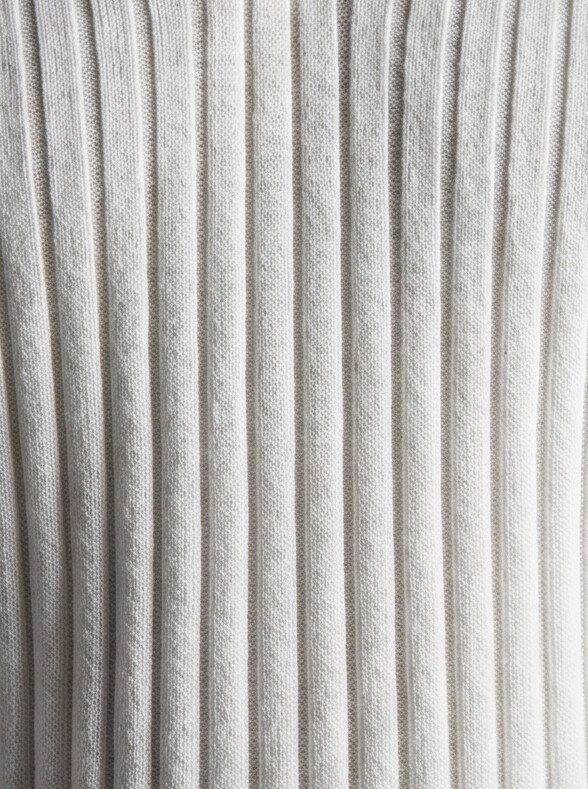 Hendrick — Ribbed Knit Polo with Spread Collar