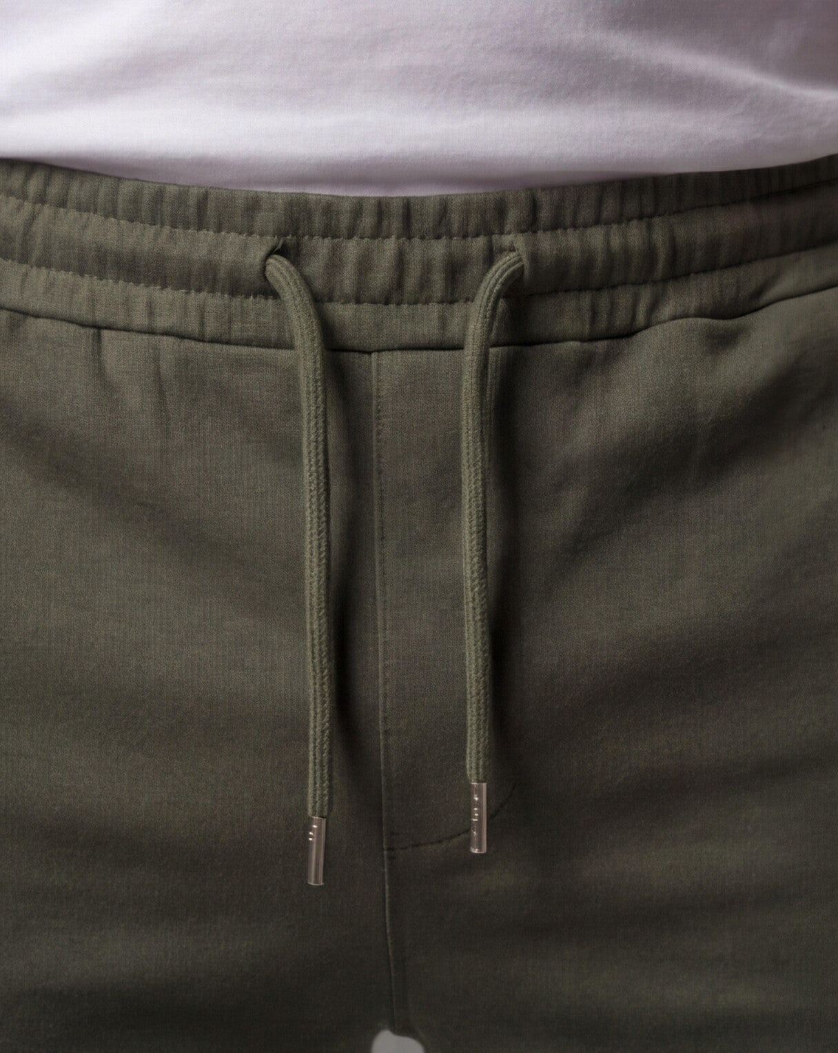 Essential Pant - Green
