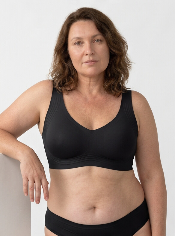 Keld V-Neck Wireless Bra - Black