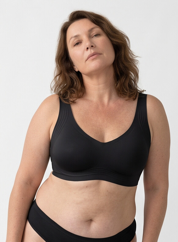 Keld V-Neck Wireless Bra - Black