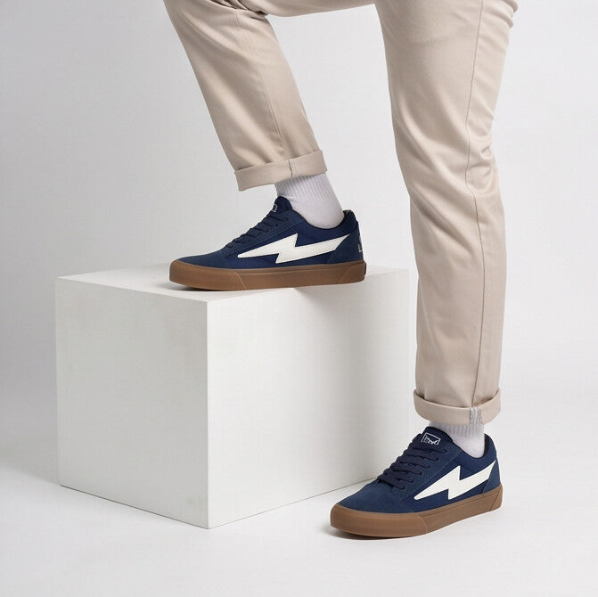 Steady Low-Top Canvas Sneaker with Platform Sole - Navy / Gum