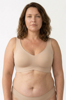 Keld V-Neck Wireless Bra - Nude/Beige